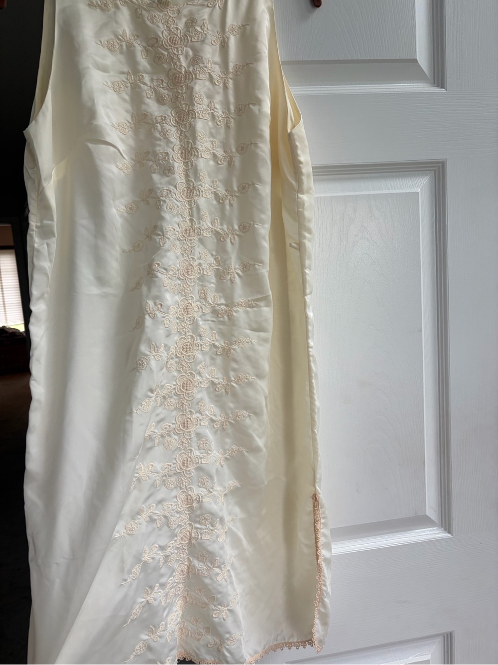 Embroidered Cream Floral vintage silk slip dress! The most gorgeous details.